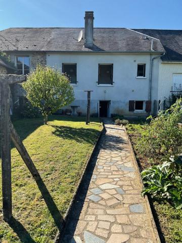 Maison, 4 chambres, Jardin 455 m2.