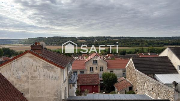 A 2 km de la gare, maison de village !