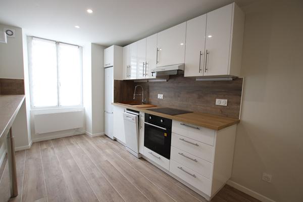 Appartement à Longpont-Sur-Orge  55 m2 refait à neuf + 45m2 de débaras (duplex)