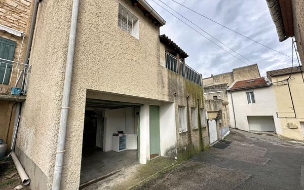 Maison à vendre    3 pièces • 80 m2 Vedène