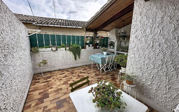 Maison à vendre    3 pièces • 80 m2 Vedène