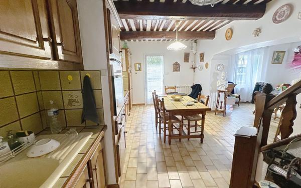 Maison à vendre    3 pièces • 80 m2 Vedène