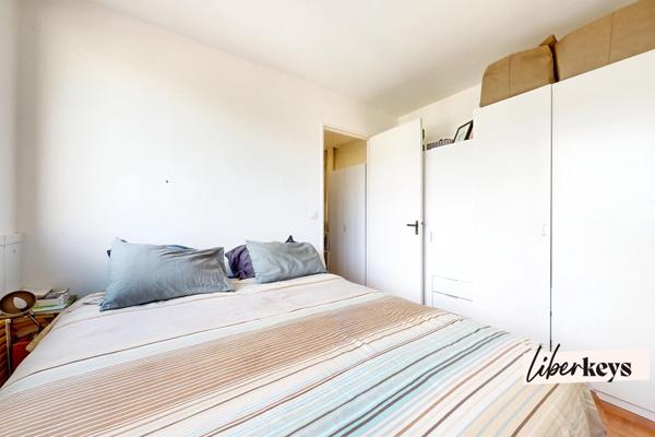 2/3p baigné de lumière - Loggia de 6 m² - RER Laplace 