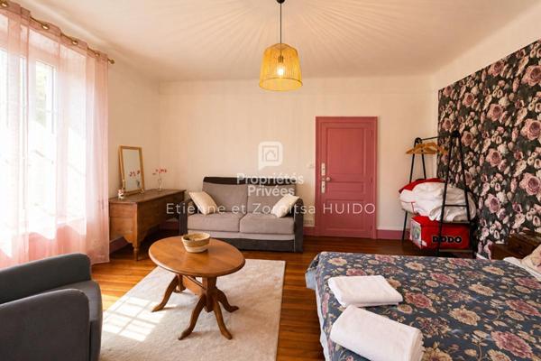 Maison de maître de 231 m² avec deux habitations Centre-ville de Vatan