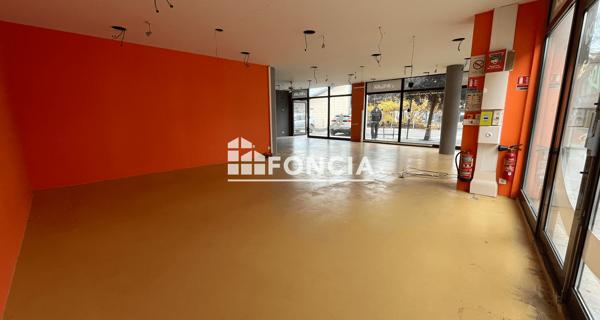 Location Local commercial 1 pièce 98.77 m² - Pessac 33600