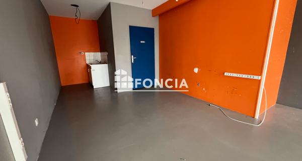 Location Local commercial 1 pièce 98.77 m² - Pessac 33600