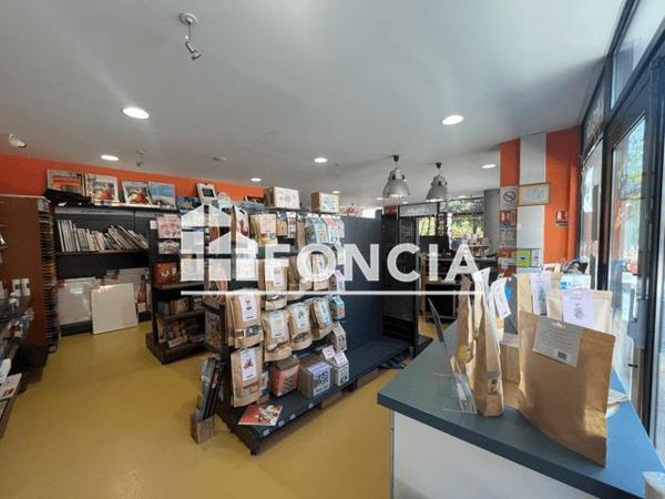 Location Local commercial 1 pièce 98.8 m² - RUE HERMAN LEMOINE Pessac 33600