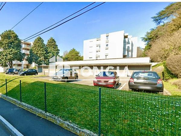 Location Parking - LE PARC PARENTY Neuville Sur Saone 69250