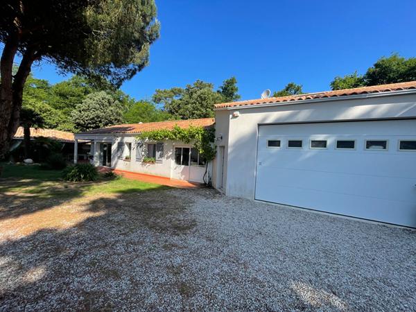 Maison Jard Sur Mer 12 pièce(s) 220 m2