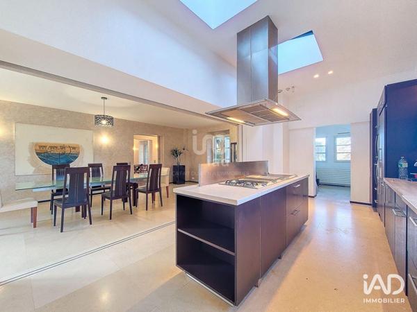 Maison à vendre 14 pièces 600 m² Rueil-Malmaison