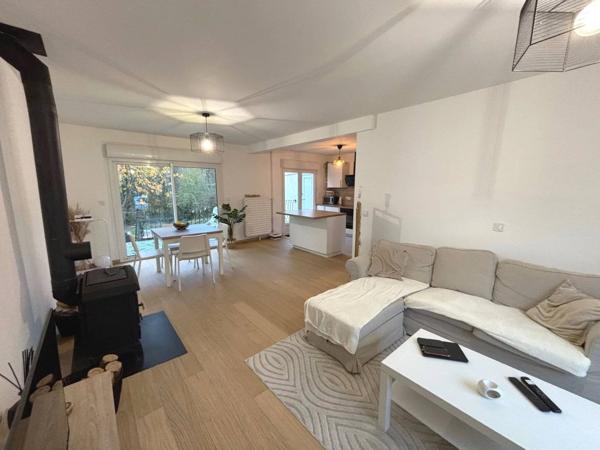 Vente immobilière : Maison à Halluin  4 pièces 83.11 m² 260 000 €- Deleu Immobilier Roncq.