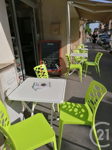 à vendre  56 m2 ST LAURENT DU VAR - 06