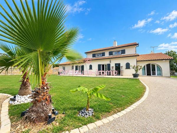 Maison à vendre 8 pièces de 243 m²