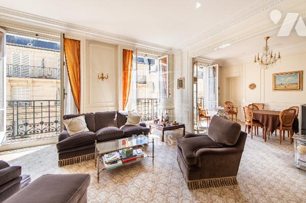 Élégant appartement familial de 183 m² au cœur du quartier Chaillot.