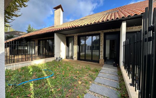 Maison à vendre    5 pièces • 150,91 m2 La Varenne - Saint-Maur-des-Fossés