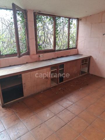 29 000 € FAI – Maison + 4500 m² de terrain à deux pas de l’Abbaye de Pontigny (89) – Opportunité rare !