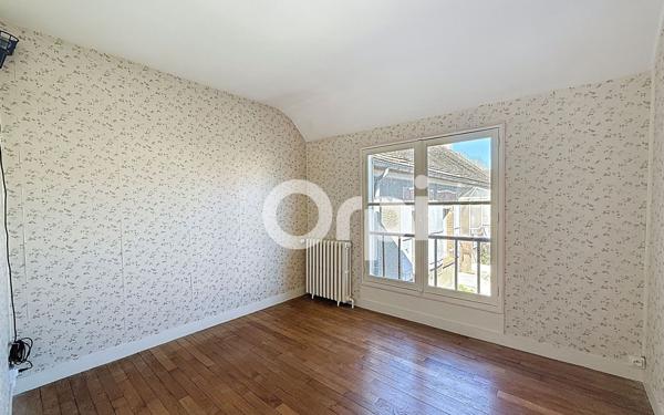 Maison à louer    4 pièces •  Varennes-sur-Seine