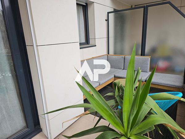 Appartement à Enghien-les-Bains, 5 pièces 98m2 €685 000 ** - Référence 1542