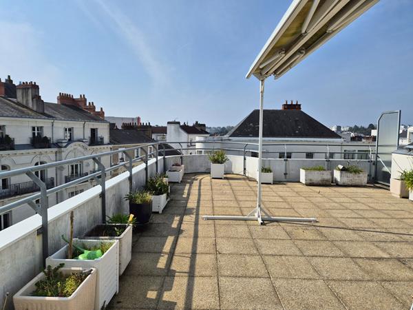 A VENDRE NANTES DOBREE VASTE T2 RESIDENCES SENIORS LES RENAISSANCES