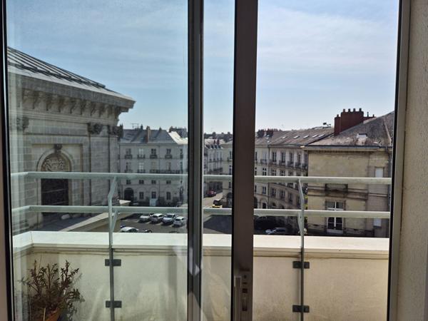 A VENDRE NANTES DOBREE VASTE T2 RESIDENCES SENIORS LES RENAISSANCES