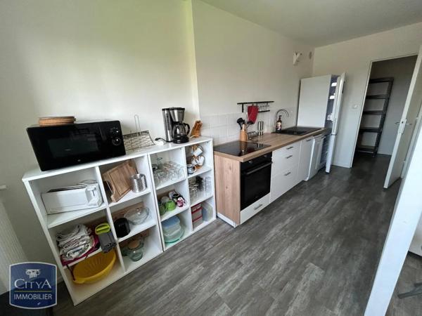 Appartement à louer 3 pièces 69.76m² Nantes (44300)