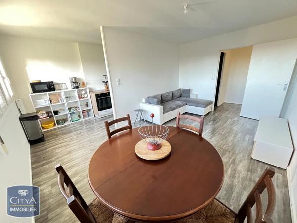 Appartement à louer 3 pièces 69.76m² Nantes (44300)