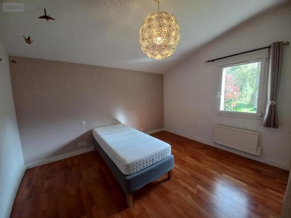 Maison à vendre à Plouray dans le Morbihan (56770), ref : 56032-1686