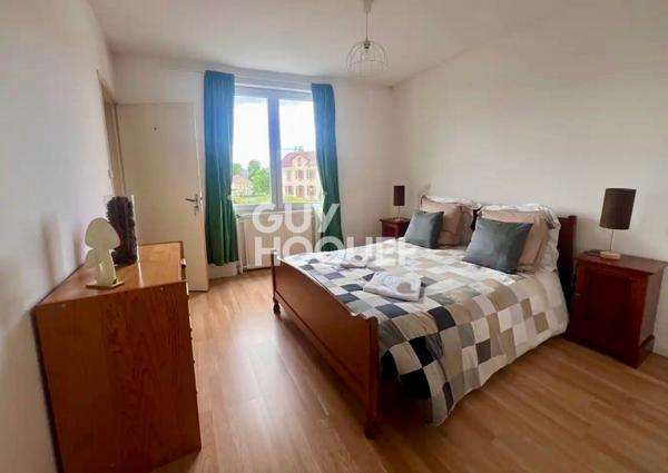 Maison spacieuse à vendre à Grury - 9 chambres, idéale pour grande famille