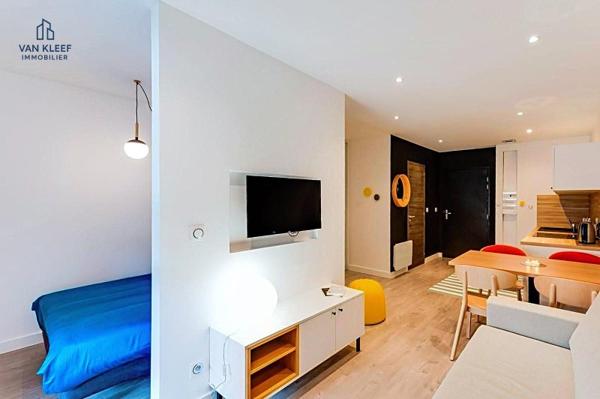 Vente / Studio meublé