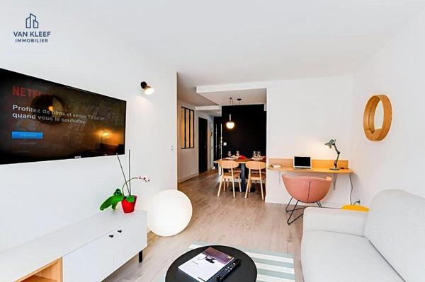 Vente / Studio meublé