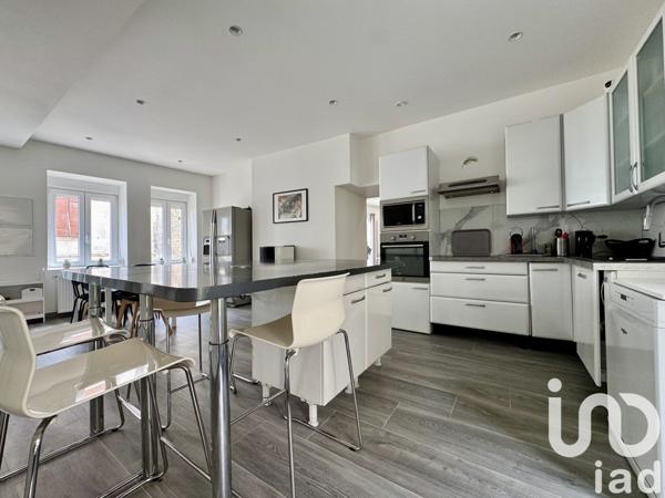 Maison à vendre 7 pièces 197 m² Essoyes