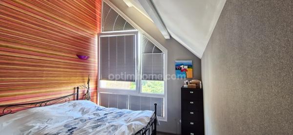 25230 SELONCOURT – APPARTEMENT T3 – 2 CHAMBRES – TERRASSE - GARAGE - DPE C - LUMINEUX