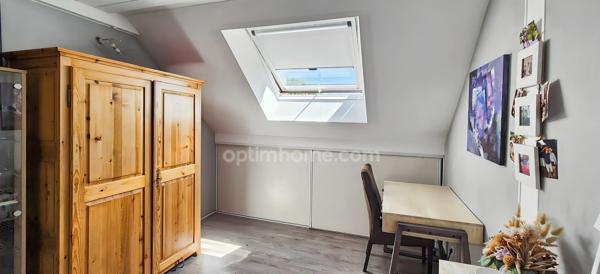 25230 SELONCOURT – APPARTEMENT T3 – 2 CHAMBRES – TERRASSE - GARAGE - DPE C - LUMINEUX