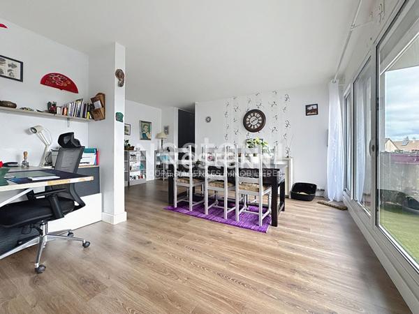 Appartement Antony 4 pièces 81 m2 + trois balcons+ cave + parking + coulée verte