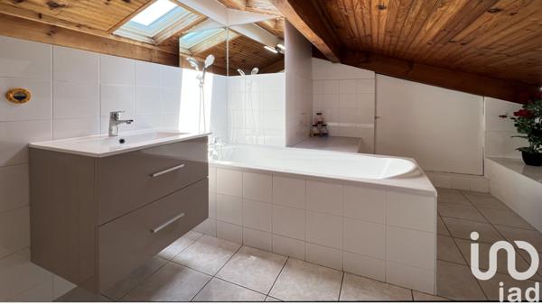 Maison à vendre 9 pièces 194 m² Mouguerre