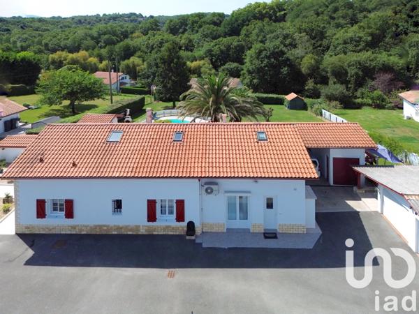 Maison à vendre 9 pièces 194 m² Mouguerre