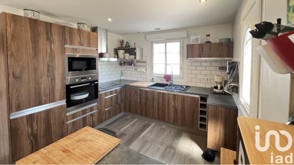 Maison à vendre 9 pièces 194 m² Mouguerre