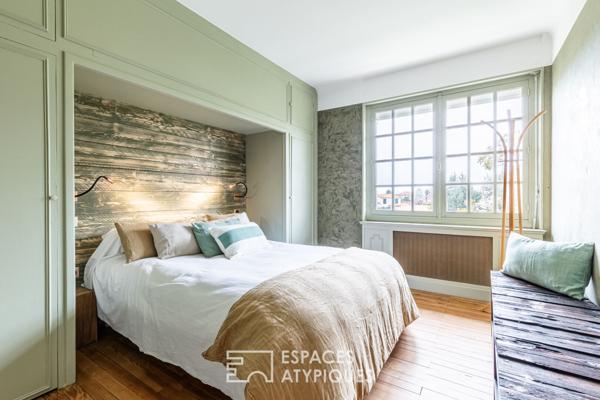 Villa bourgeoise revisitée et son parc arboré