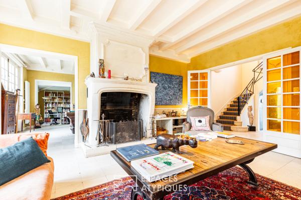 Villa bourgeoise revisitée et son parc arboré