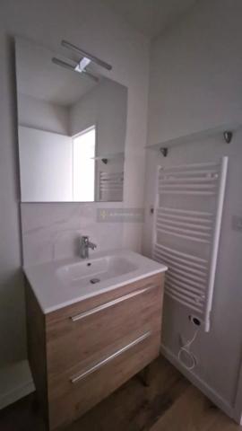Location                                                      Appartement
                        
                     2 pièces                      26 m2                     à Saint-Renan
