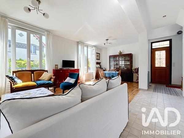 Maison à vendre 6 pièces 106 m² Colombes