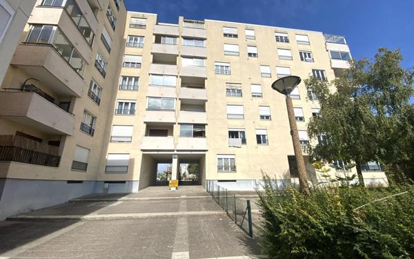 Appartement à vendre    3 pièces • 59,48 m2 Reims