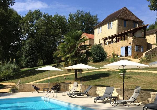 Domaine Le Buisson De Cadouin 16 pièce(s) 550 m2