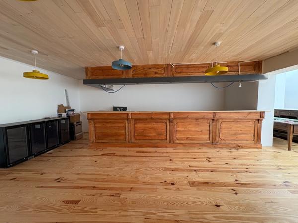 Ancien hôtel restaurant à vendre LES VEYS (50)