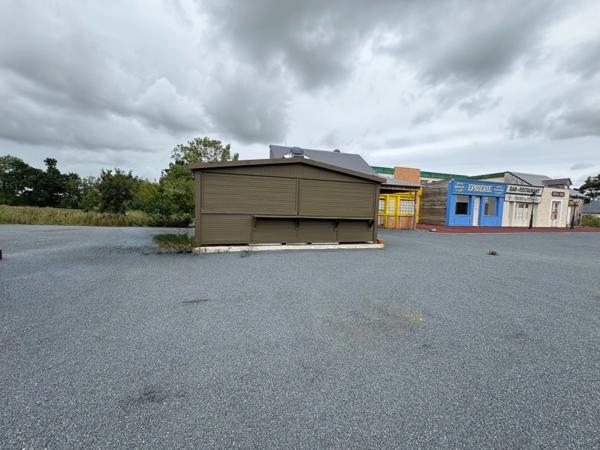 Ancien hôtel restaurant à vendre LES VEYS (50)