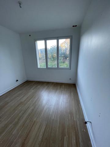 Ancien hôtel restaurant à vendre LES VEYS (50)