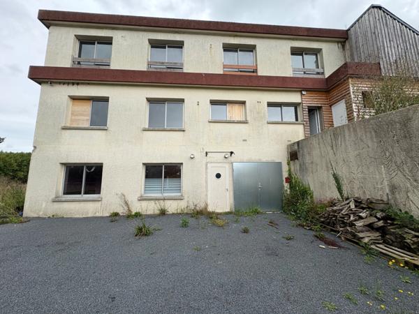 Ancien hôtel restaurant à vendre LES VEYS (50)