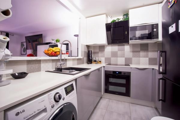 Quartier VILLAGE, appartement T3 (2 chambres) - Terrasse et Jardinet - Box fermé