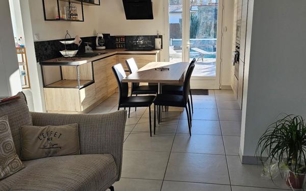 Maison à vendre    4 pièces •  Mimizan