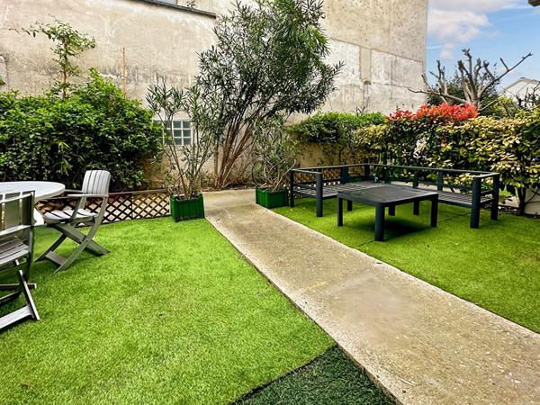 Appartement Montreuil 2 pièce(s) avec terrasse et jardinet 